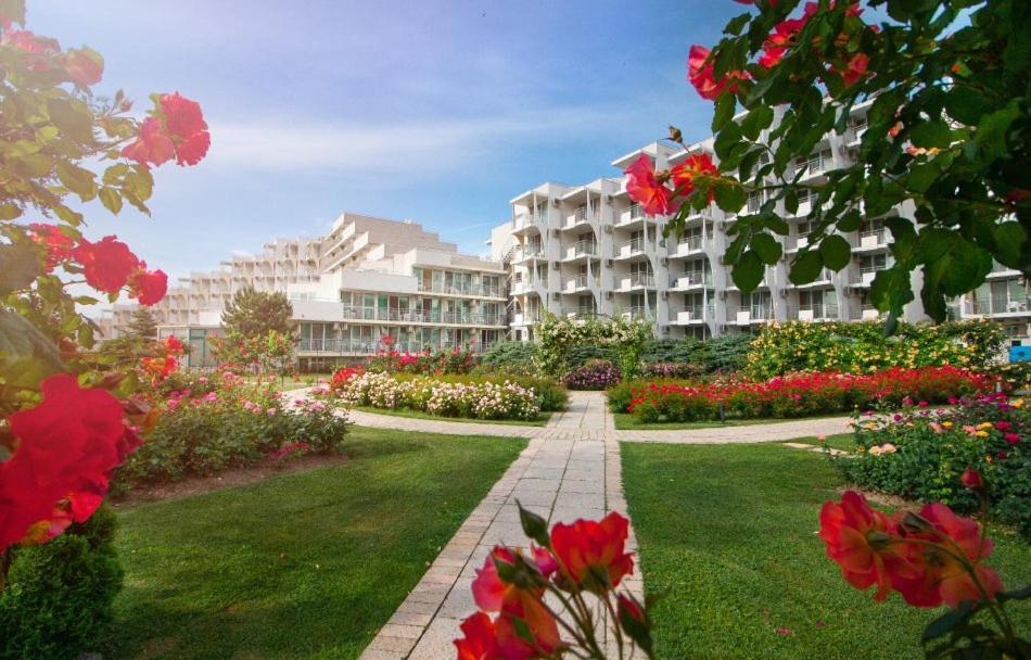 Hotel Laguna Mare Albena Eksteriør bilde